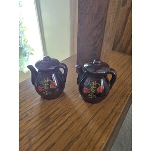 Vintage Teapot Salt And Pepper Shaker Floral/Brown